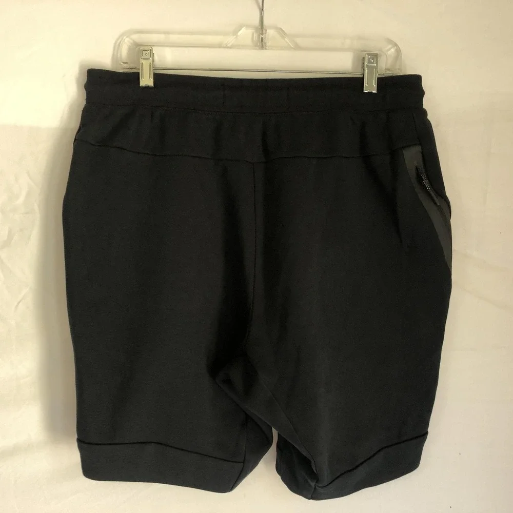 Nike Shorts Mens Large Black Fleece Sweat 9 Inseam Zip Pocket Gym 805160-010